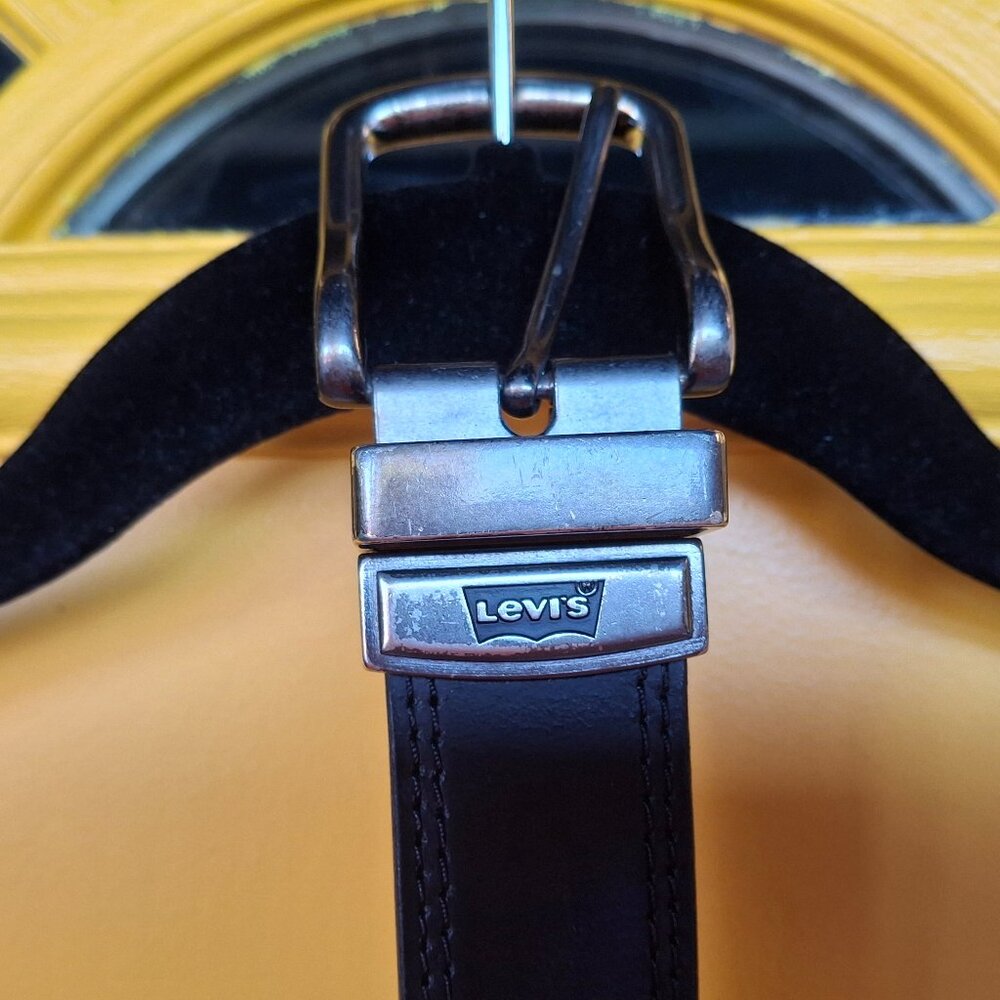 Levi's Reversable Brown and Black Leather Belt